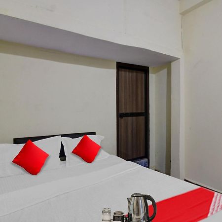 Super Hotel O Mr Нагпур Екстериор снимка