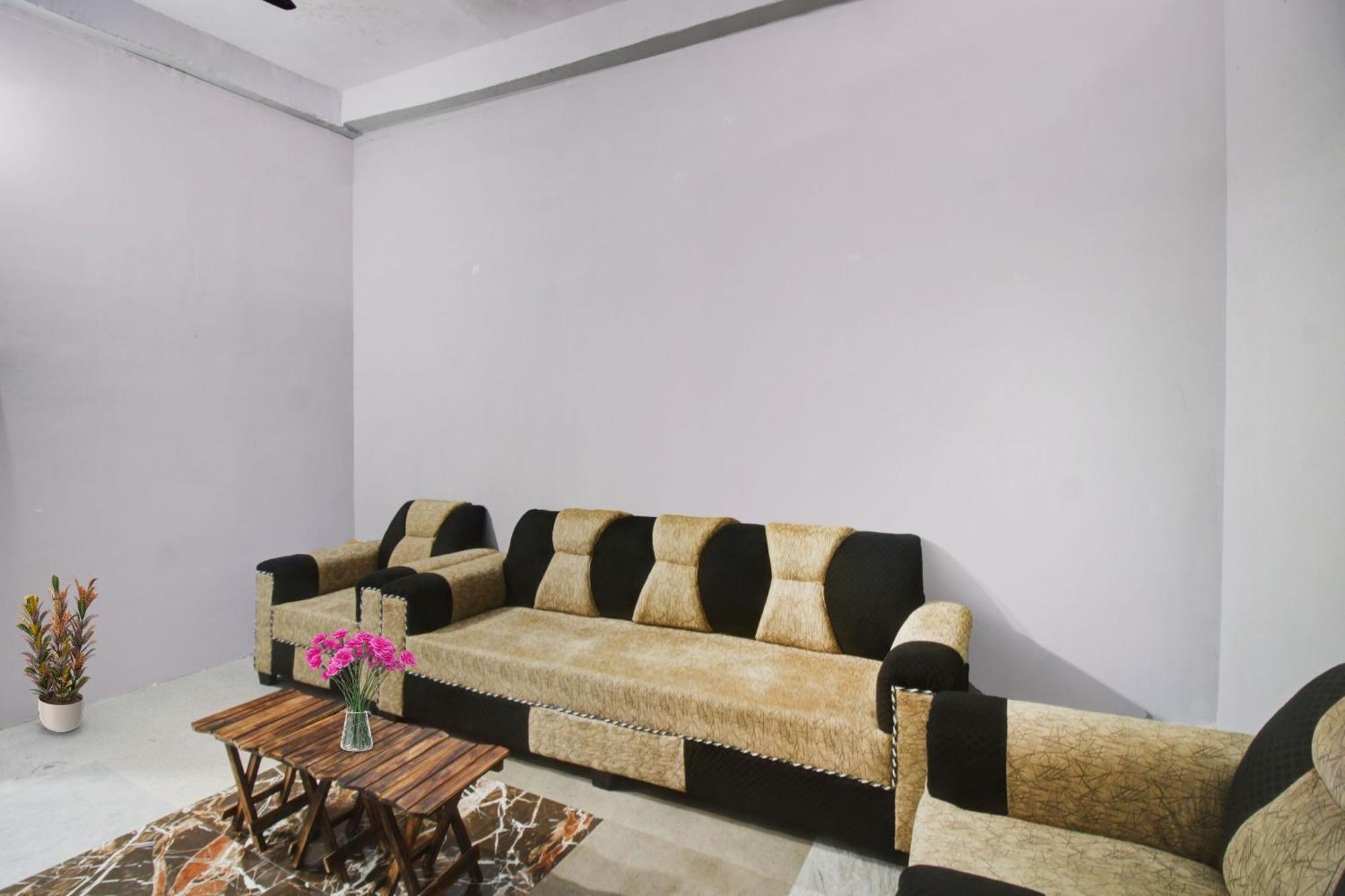 Super Hotel O Mr Нагпур Екстериор снимка