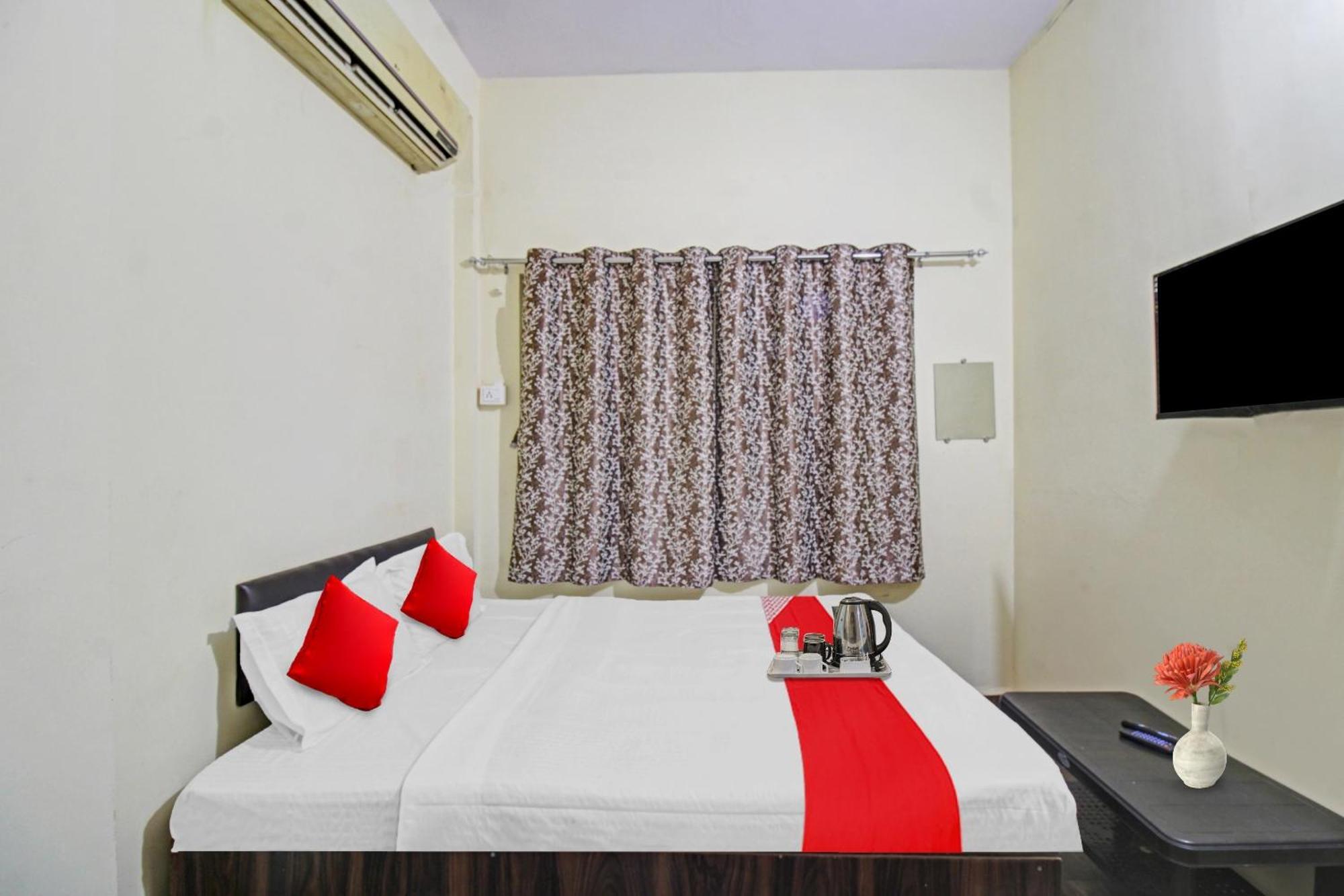 Super Hotel O Mr Нагпур Екстериор снимка
