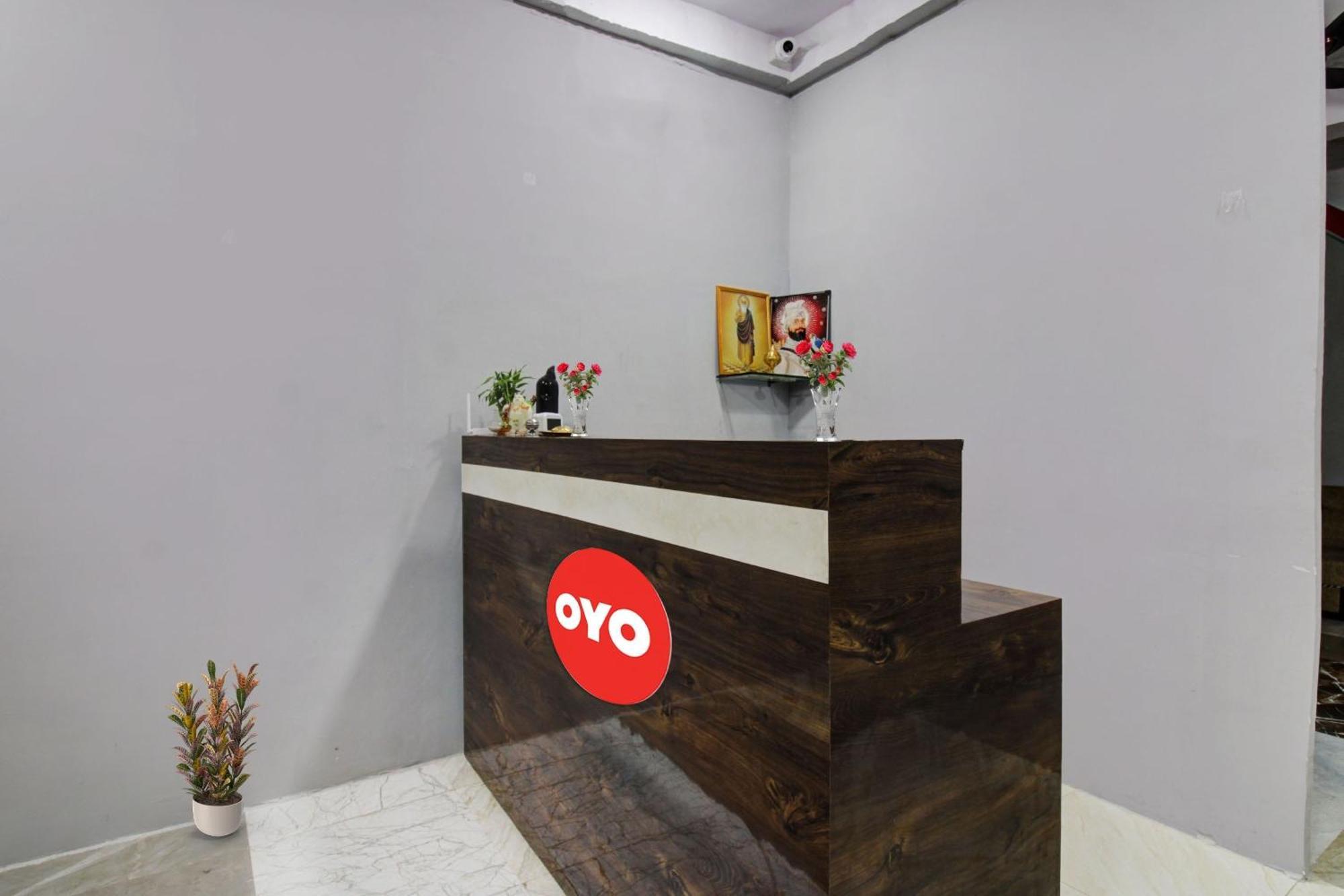 Super Hotel O Mr Нагпур Екстериор снимка