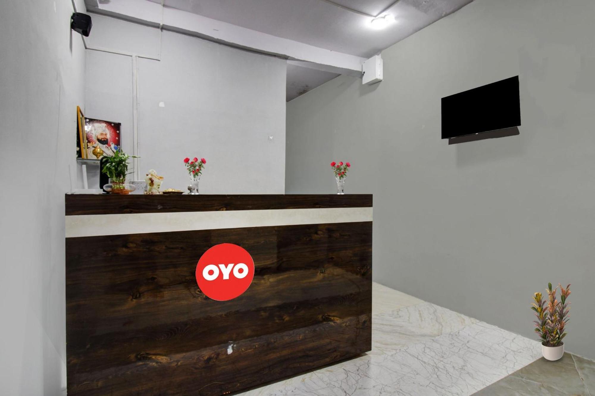 Super Hotel O Mr Нагпур Екстериор снимка